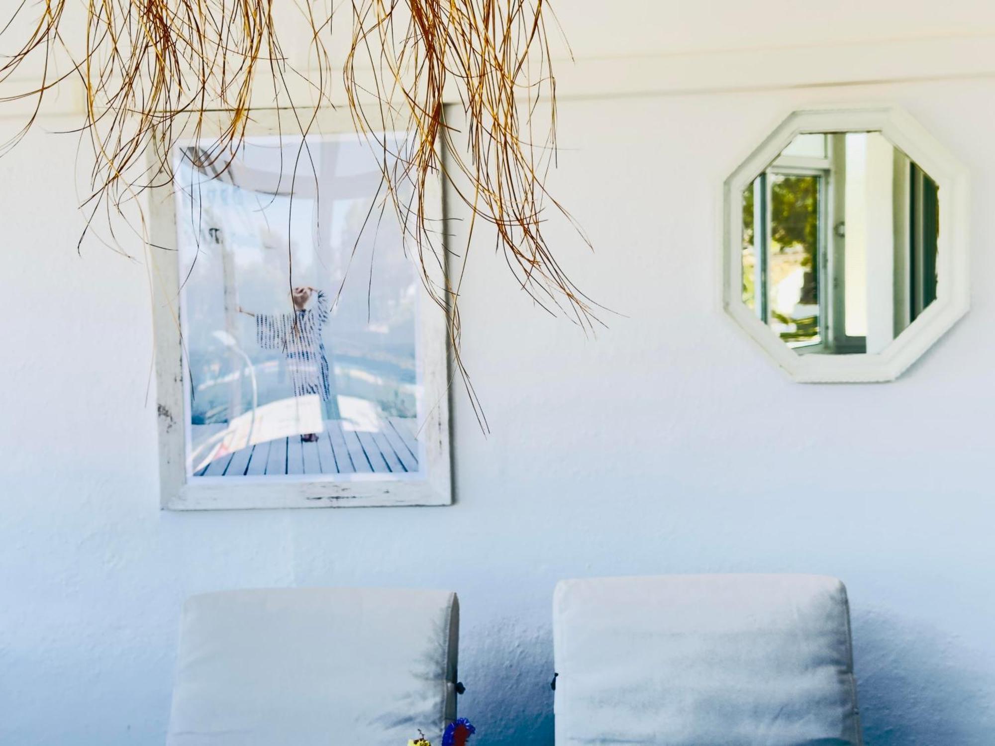 Charming & Cosy