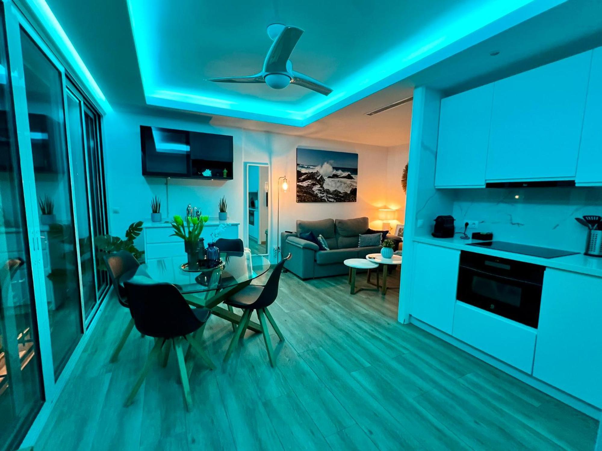 Apartamento Ventana Al Mar Pool And Access With Elevator