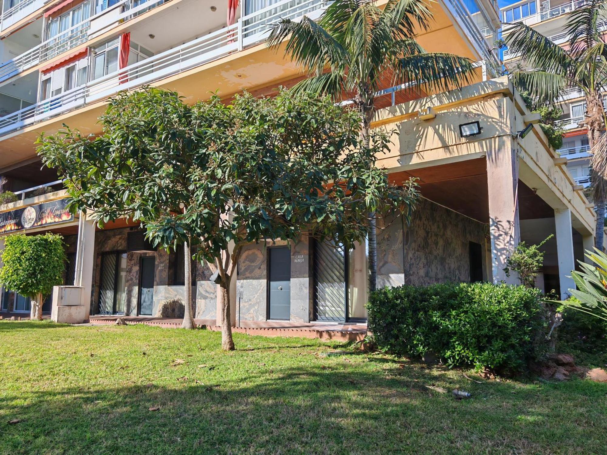 Casa Rosa At Parrot At Carihuela Apartamento