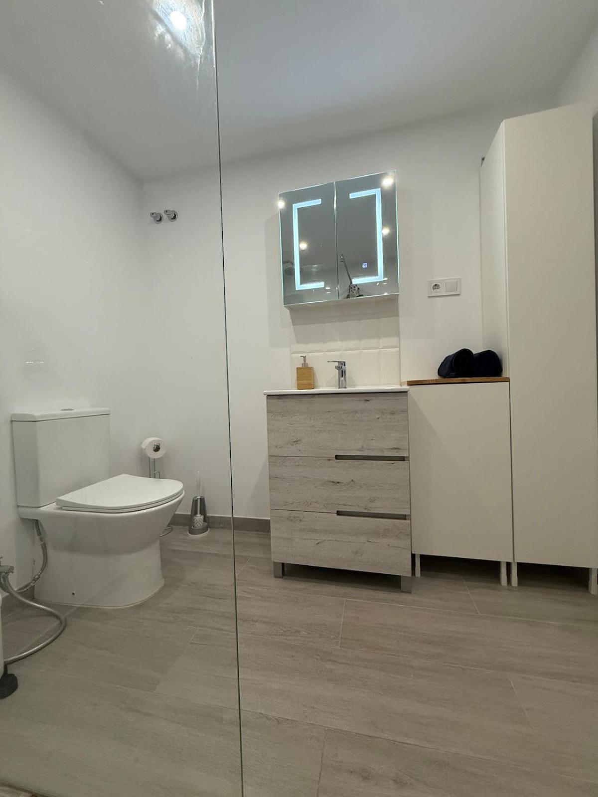 Apartamento Comfortable Spacious Flat Near Station