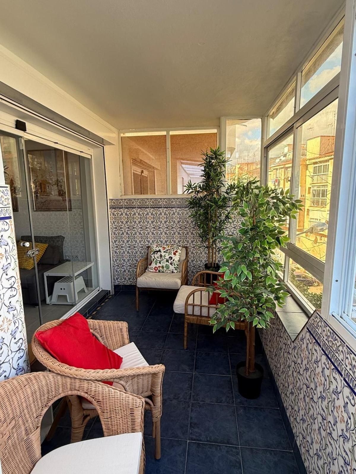 Apartamento Comfortable Spacious Flat Near Station Torremolinos