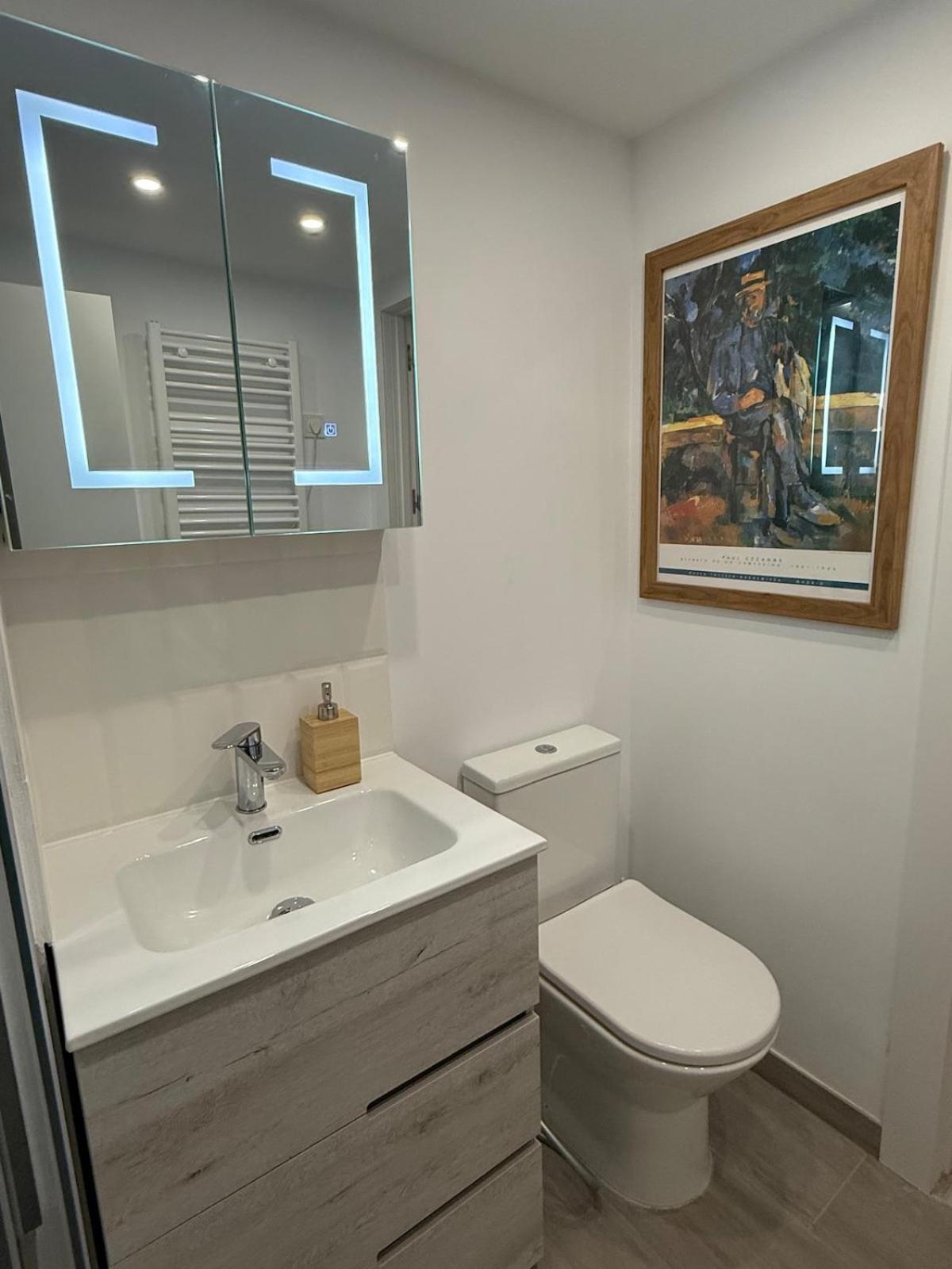 Apartamento Comfortable Spacious Flat Near Station *