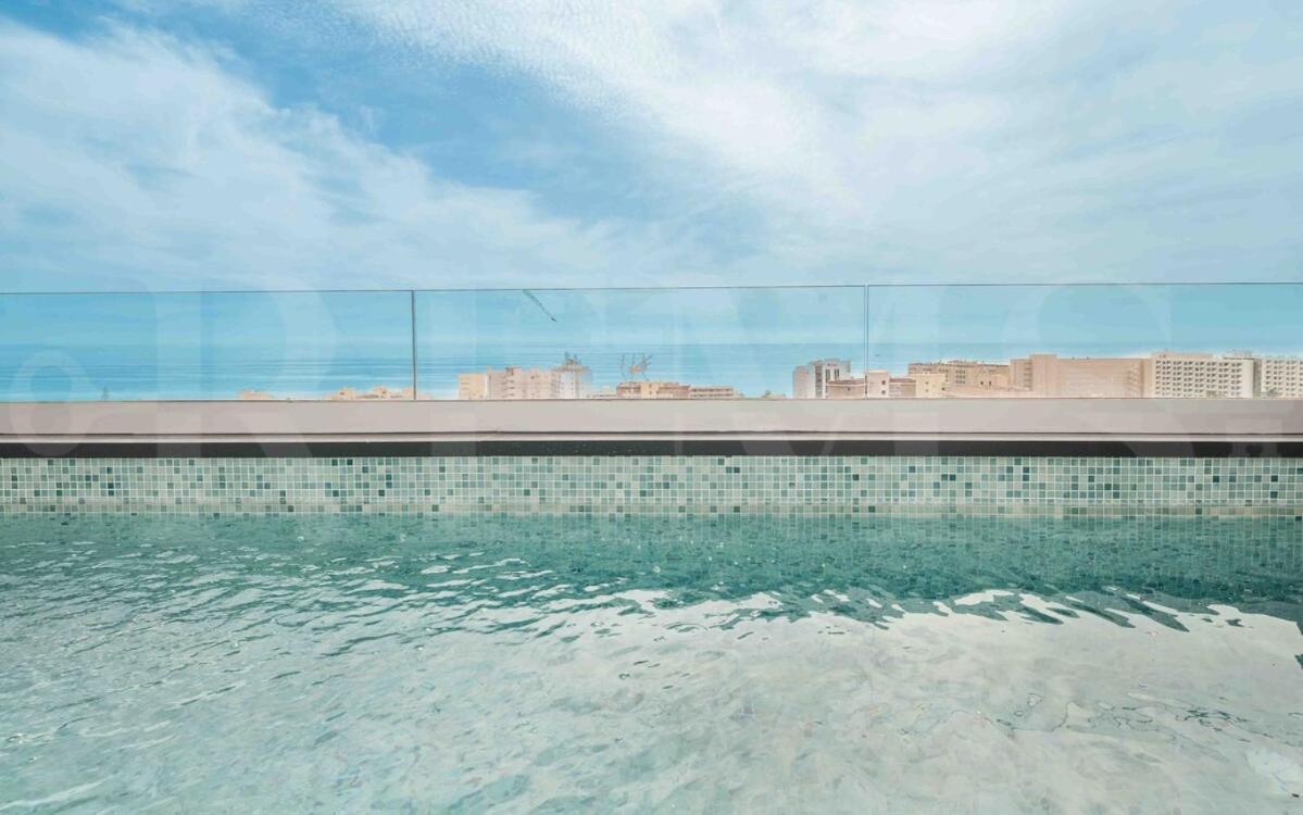 Seaview House With Rooftop Pool, Game Room, Parking Rems Сasa de vacaciones