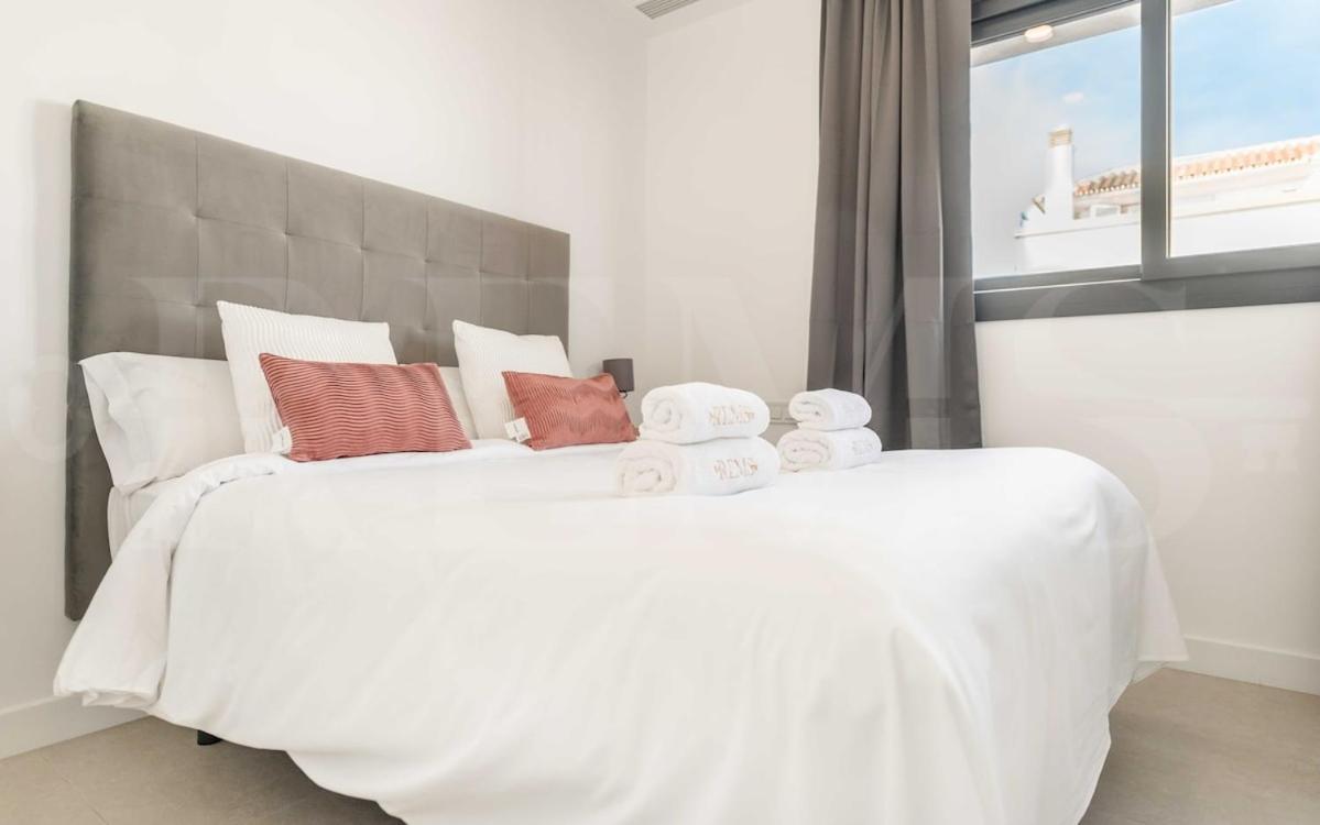 Seaview House With Rooftop Pool, Game Room, Parking Rems Сasa de vacaciones Torremolinos
