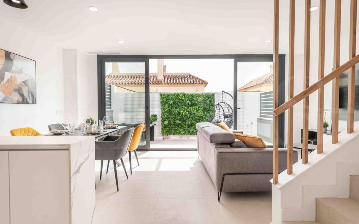 Seaview House With Rooftop Pool, Game Room, Parking Rems Сasa de vacaciones *